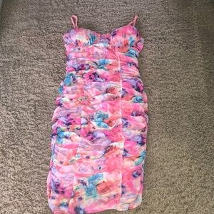 fashionnova pink  dress. Amazing material hugs curves and lifts butt